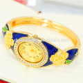 Belle mode Vintage Rhinestone Flower Bangle Watch pour les femmes B080